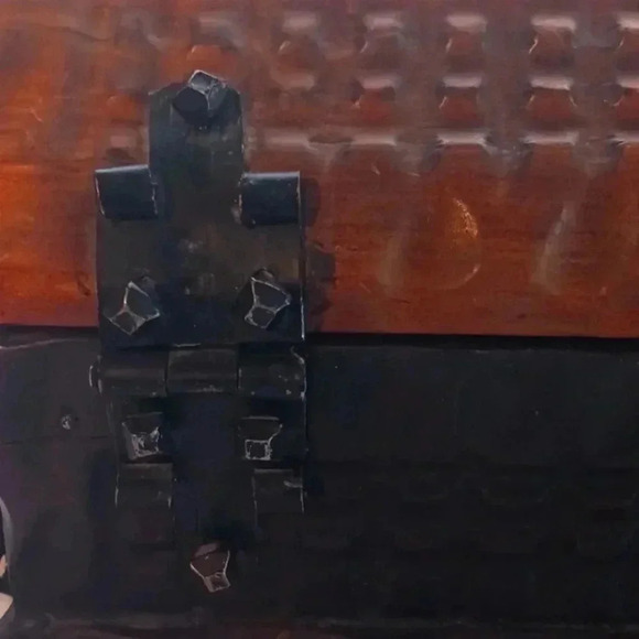 Vintage Rustic Wood Pirate Treasure Chest Jewelry Trinket Box Handmade.. - Picture 4 of 11